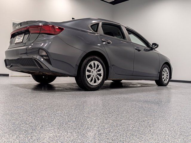 Used 2024 Kia Forte LX FWD image 8