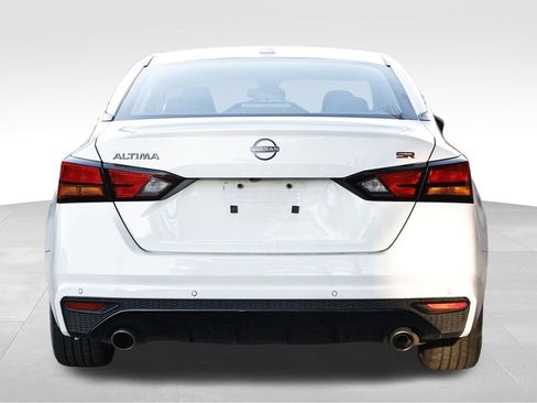 Used 2024 Nissan Altima 2.5 SR image 4