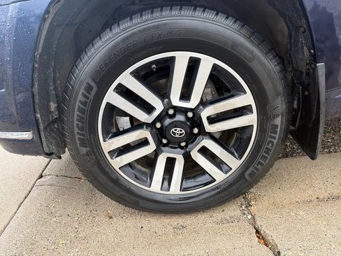 Used 2016 Toyota 4Runner Limited AWD/4WD image 8