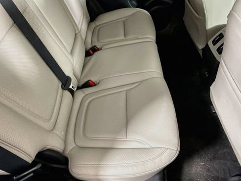 Certified 2025 Hyundai Tucson SEL FWD image 37