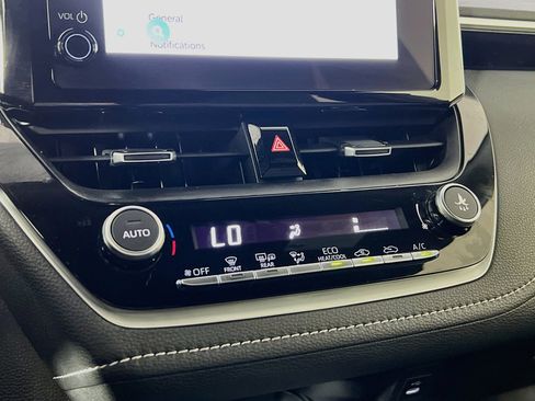 Used 2024 Toyota Corolla SE FWD image 16