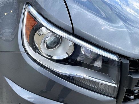 Used 2019 Chevrolet Colorado Z71 AWD/4WD image 29