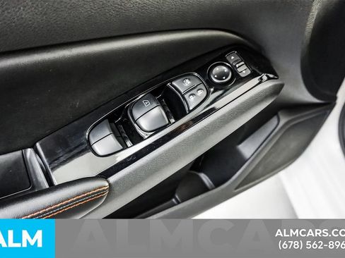 Used 2025 Nissan Altima 2.5 SR image 46