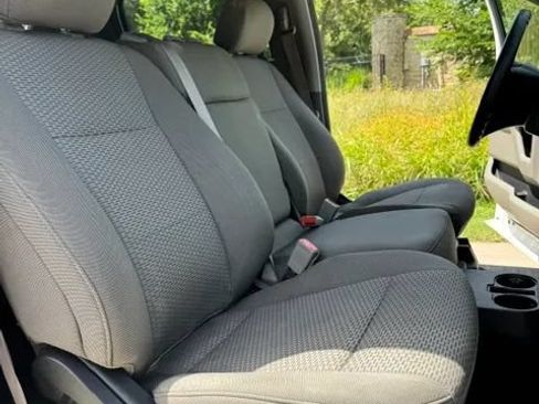 Used 2019 Ford F150 XLT RWD image 16