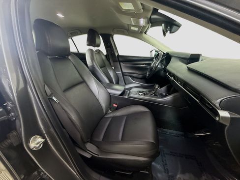 Used 2021 MAZDA MAZDA3 s image 29