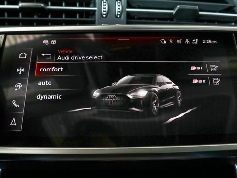 New 2025 Audi RS 7 Performance image 24