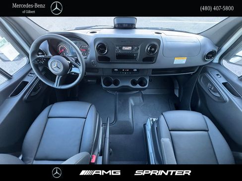 New 2025 Mercedes-Benz Sprinter 2500 image 14