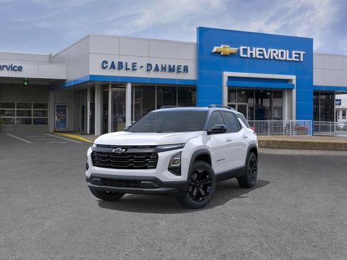 New 2026 Chevrolet Equinox LT w/ Convenience Package II image 8