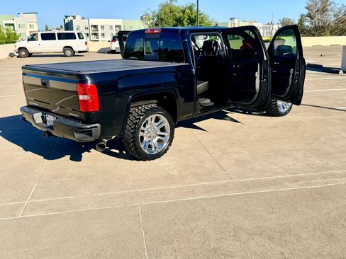 Used 2014 GMC Sierra 1500 Denali AWD/4WD image 44