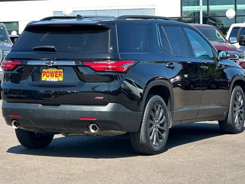 Used 2022 Chevrolet Traverse RS w/ LPO, Cargo Package AWD/4WD image 4