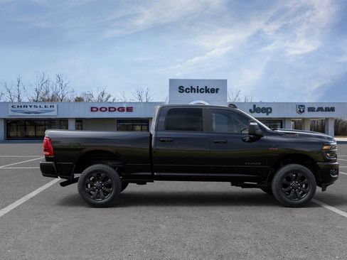New 2026 RAM 3500 Big Horn AWD/4WD image 21