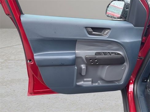 New 2025 Ford Maverick XLT w/ XLT Luxury Package image 6