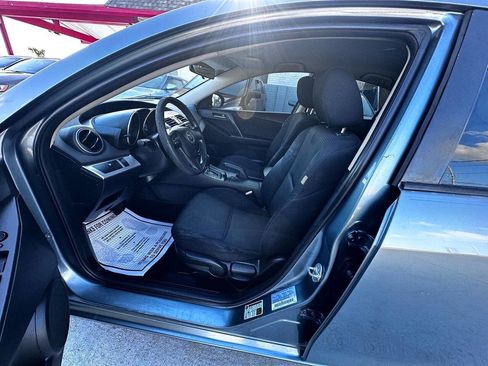 Used 2013 MAZDA MAZDA3 i SV image 5