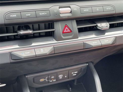 New 2025 Kia K4 GT-Line Turbo image 34