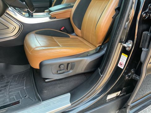 Used 2019 Land Rover Range Rover Sport Supercharged AWD/4WD image 13