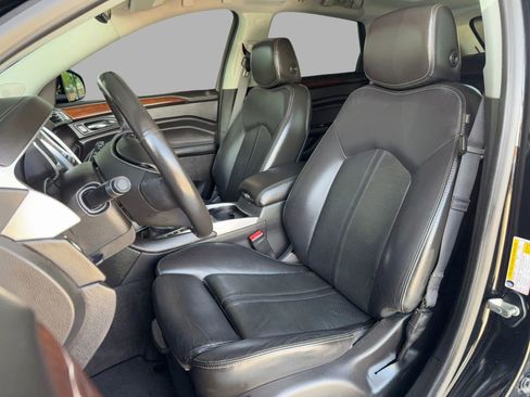 Used 2016 Cadillac SRX Luxury w/ Driver Awareness Package image 30