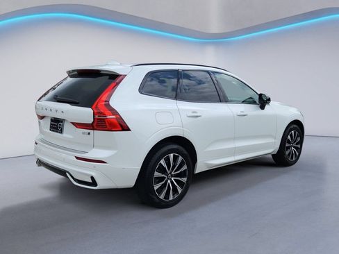 Certified 2024 Volvo XC60 B5 Plus w/ Protection Package Premier AWD/4WD image 4