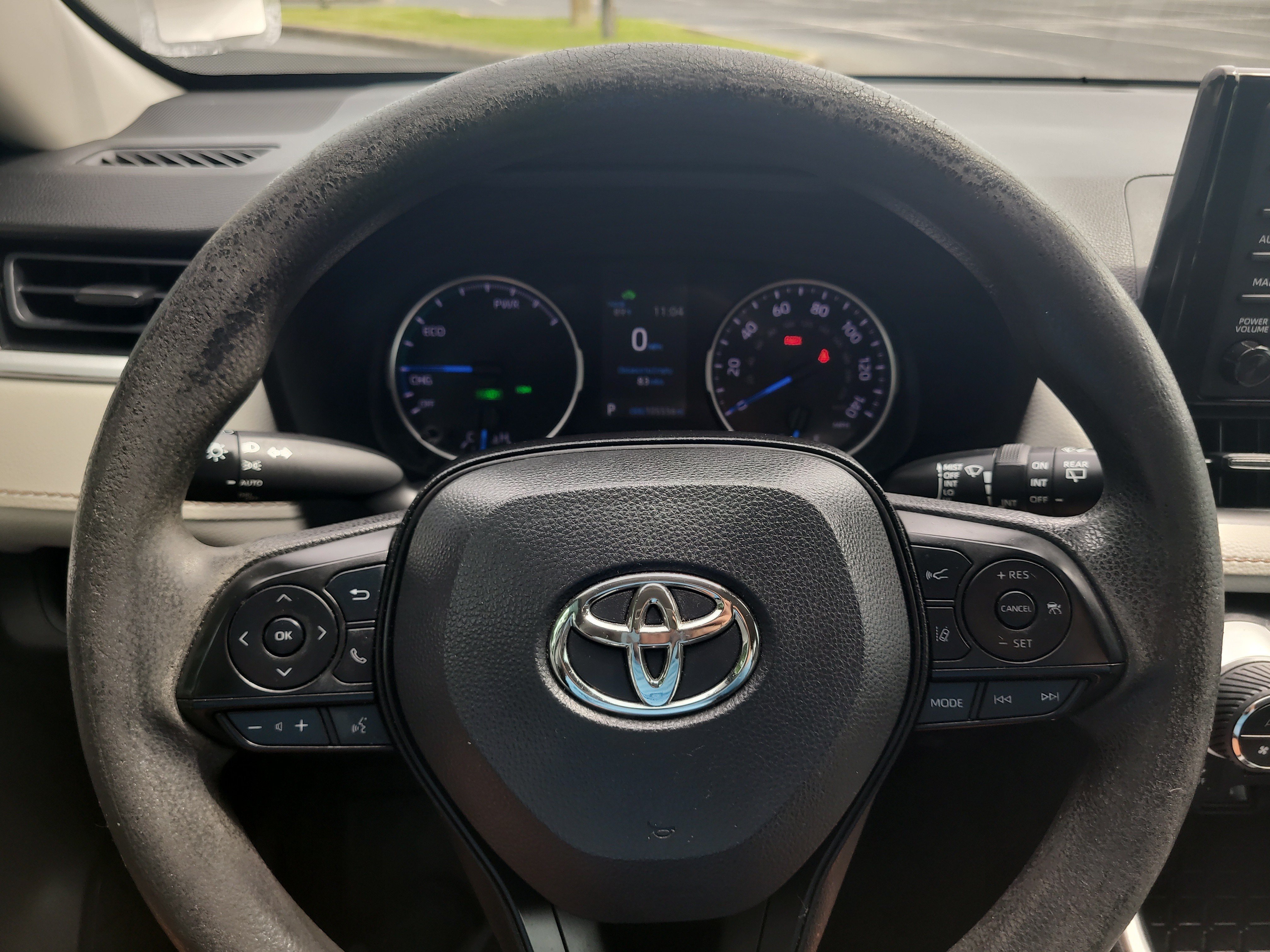 Used 2022 Toyota RAV4 XLE AWD/4WD image 29