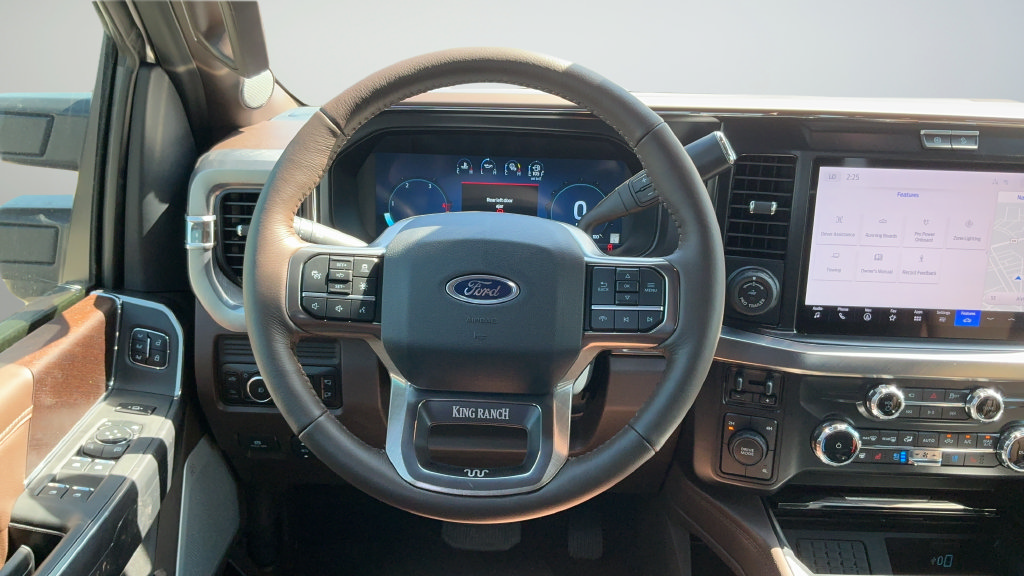 New 2026 Ford F350 King Ranch w/ Chrome Package AWD/4WD image 9