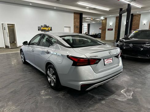 Used 2023 Nissan Altima 2.5 S image 7