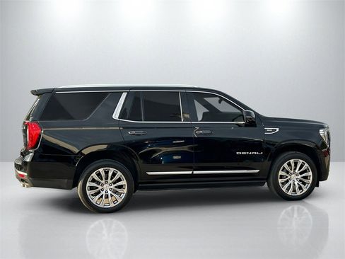 Used 2022 GMC Yukon Denali image 4