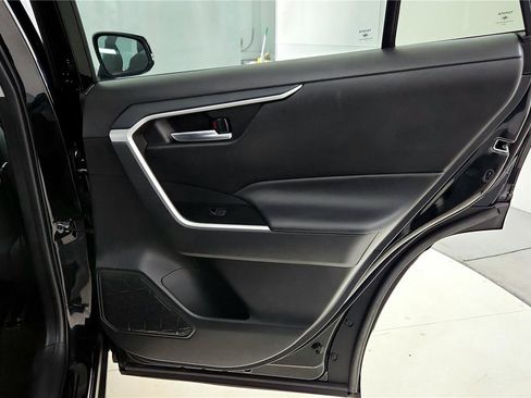 Certified 2025 Toyota RAV4 XLE image 19