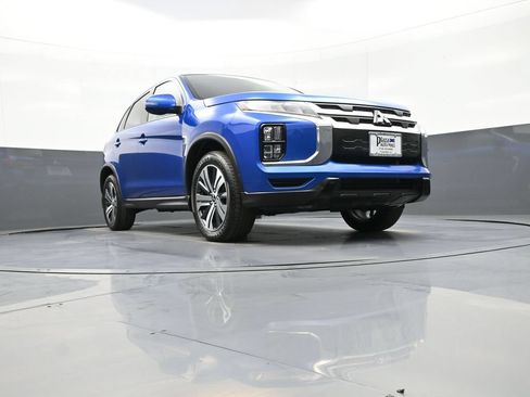 Used 2021 Mitsubishi Outlander Sport LE AWD/4WD image 27