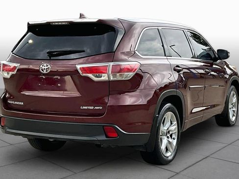 Used 2015 Toyota Highlander Limited Platinum AWD/4WD image 13