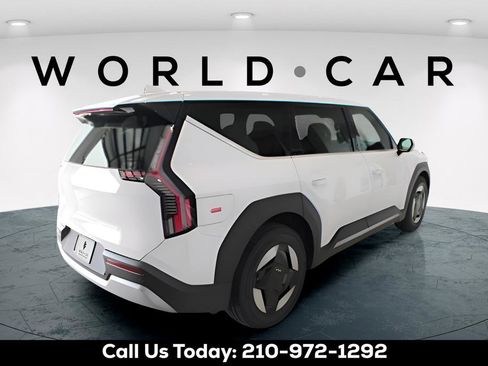 New 2026 Kia EV9 Light RWD image 7
