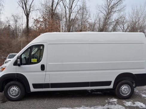 New 2026 RAM ProMaster 2500 w/ Cold Weather Group image 5