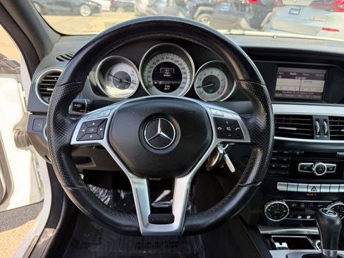 Used 2013 Mercedes-Benz C 250 Sedan image 28