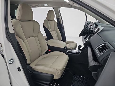 Used 2023 Subaru Ascent Premium w/ Convenience Package image 12