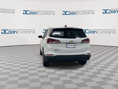 Used 2022 Chevrolet Equinox LS w/ LS Convenience Package FWD image 7