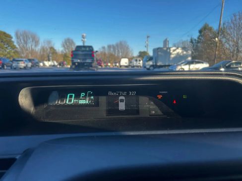 Used 2013 Toyota Prius C Two image 14