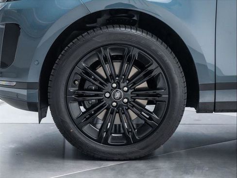 New 2026 Land Rover Range Rover Evoque S image 10