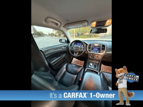 Used 2021 Chrysler 300 Touring L RWD image 33