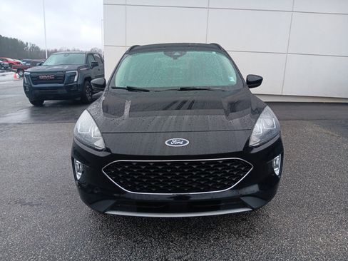 Used 2020 Ford Escape SEL image 5
