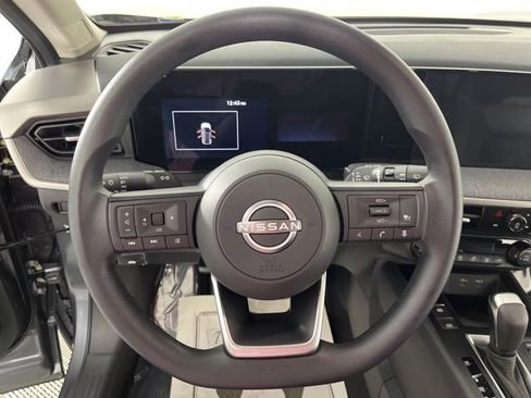 New 2026 Nissan Kicks SV image 20