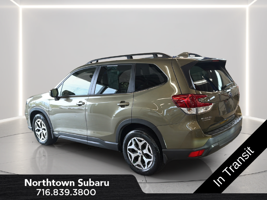Certified 2023 Subaru Forester Premium AWD/4WD image 3