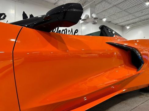 Used 2023 Chevrolet Corvette Stingray Premium Conv w/ Battery Protection Package RWD image 26