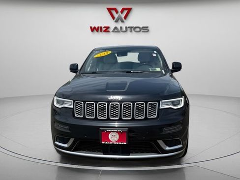Used 2019 Jeep Grand Cherokee Summit AWD/4WD image 8