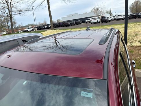 Used 2019 Jeep Grand Cherokee Limited image 6