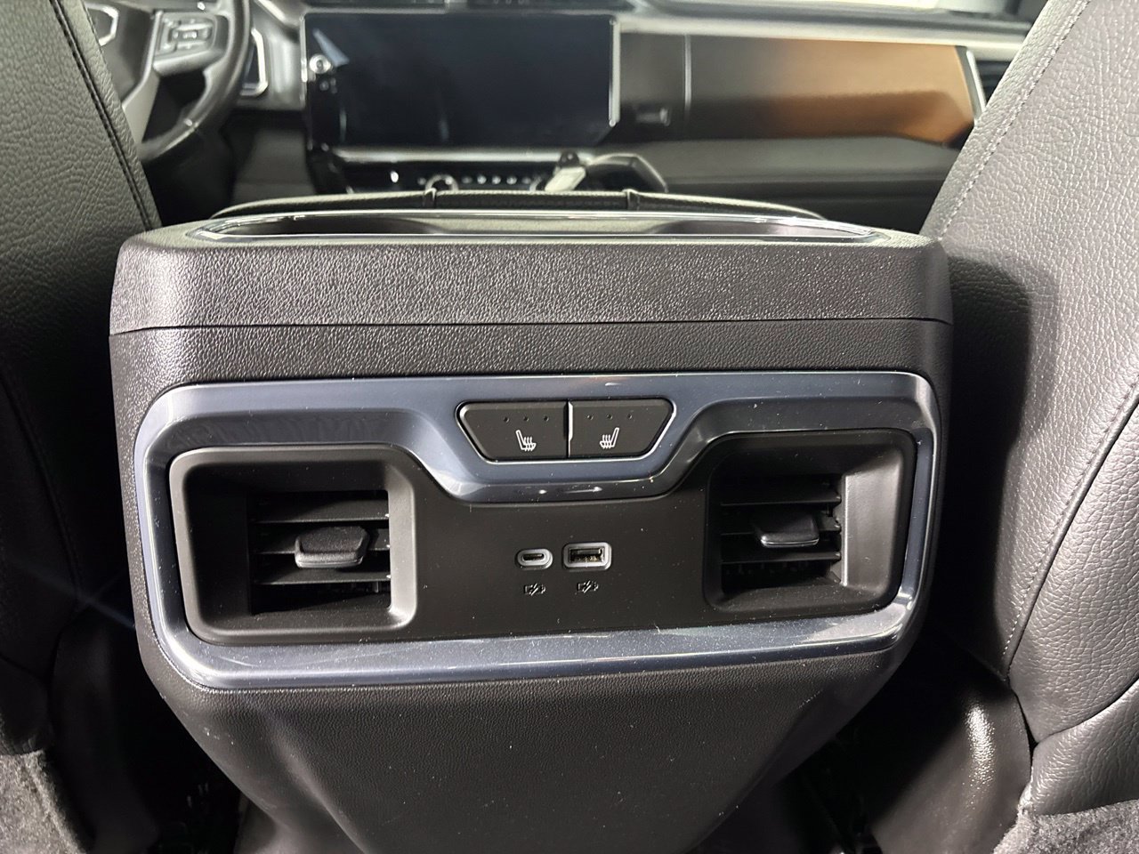 Used 2023 GMC Sierra 1500 Denali AWD/4WD image 26