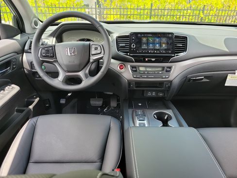 New 2026 Honda Ridgeline RTL image 14