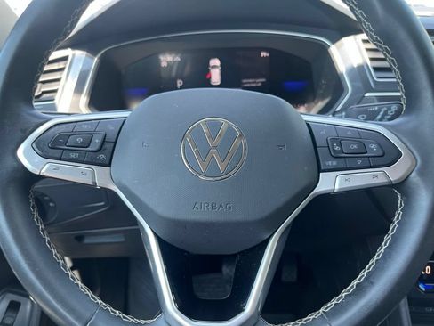 Certified 2024 Volkswagen Tiguan SE AWD/4WD image 21
