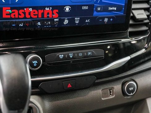 Used 2023 Ford Transit 350 XLT image 20