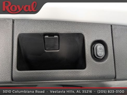 Used 2019 GMC Yukon SLT w/ Open Road Package RWD image 15
