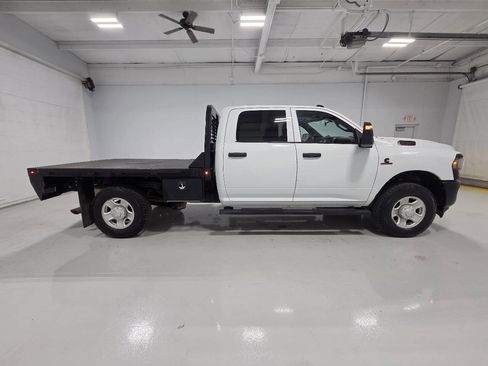 Used 2023 RAM 2500 Tradesman AWD/4WD image 8