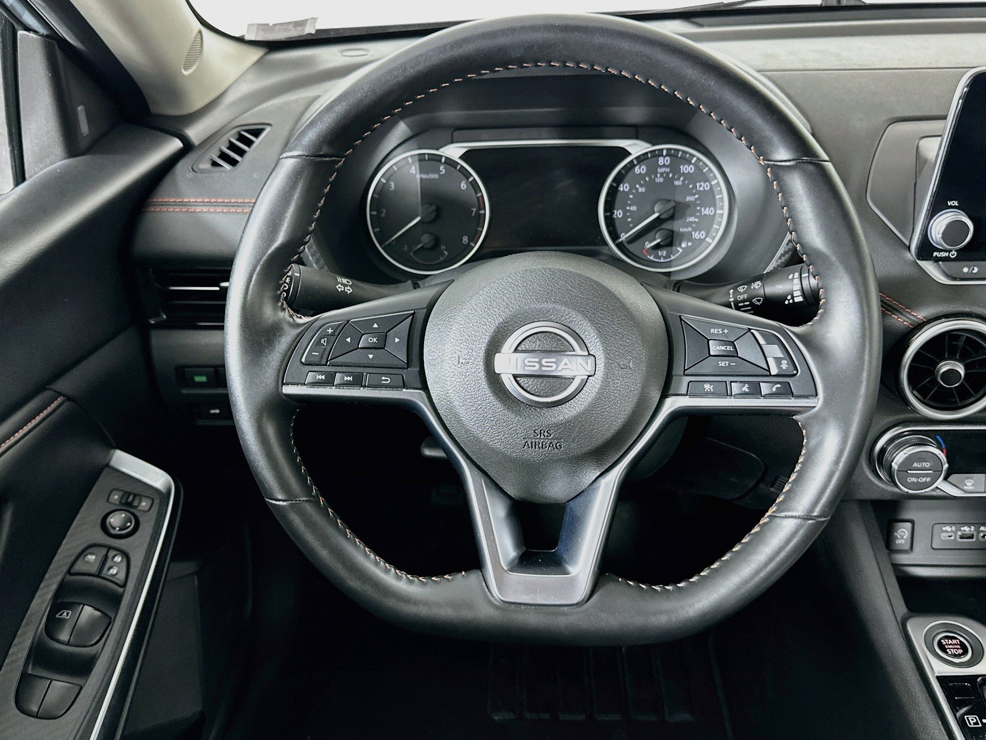 Used 2025 Nissan Sentra SR FWD image 17