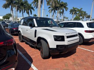 Used 2026 Land Rover Defender 110 X-Dynamic SE video 1